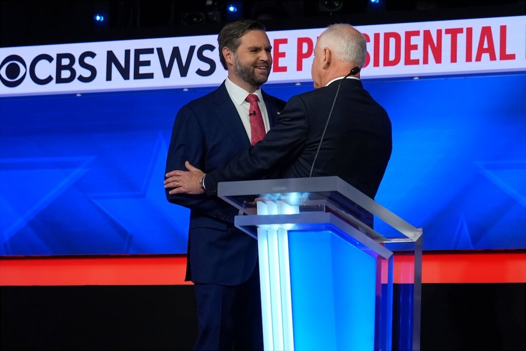 Vance and Walz shaking hands 